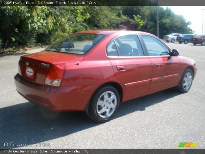 Electric Red Metallic / Gray 2005 Hyundai Elantra GLS Sedan