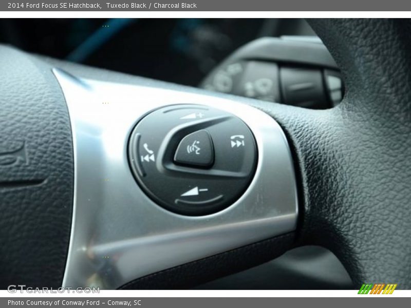 Tuxedo Black / Charcoal Black 2014 Ford Focus SE Hatchback