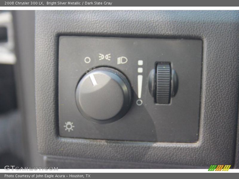 Bright Silver Metallic / Dark Slate Gray 2008 Chrysler 300 LX