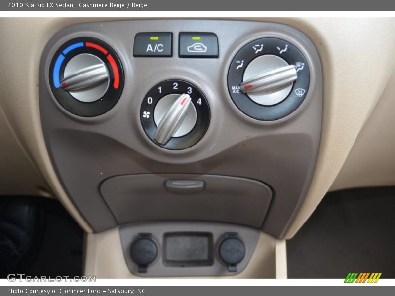 Cashmere Beige / Beige 2010 Kia Rio LX Sedan