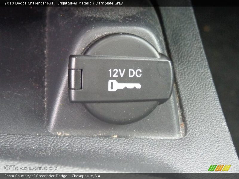 Bright Silver Metallic / Dark Slate Gray 2010 Dodge Challenger R/T