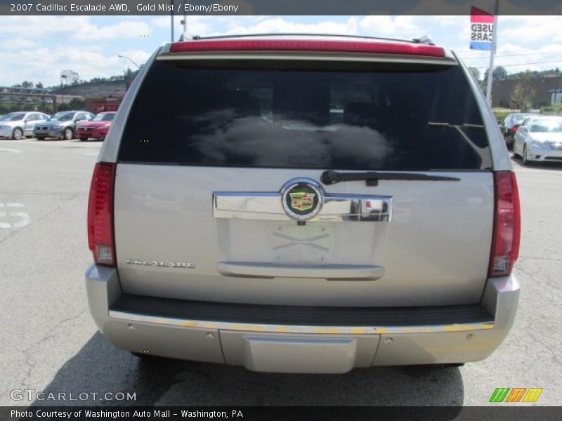 Gold Mist / Ebony/Ebony 2007 Cadillac Escalade AWD