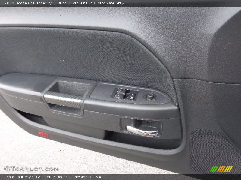 Bright Silver Metallic / Dark Slate Gray 2010 Dodge Challenger R/T