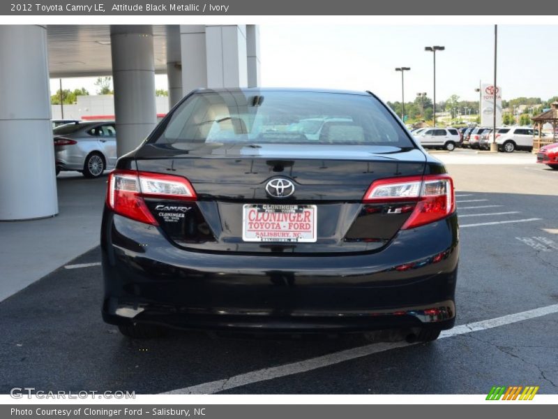 Attitude Black Metallic / Ivory 2012 Toyota Camry LE