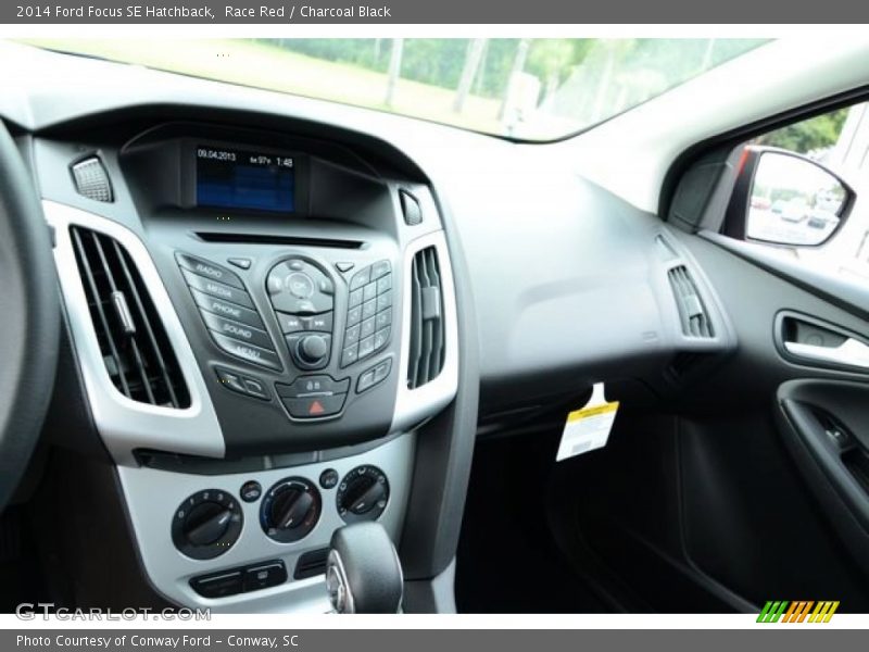 Race Red / Charcoal Black 2014 Ford Focus SE Hatchback