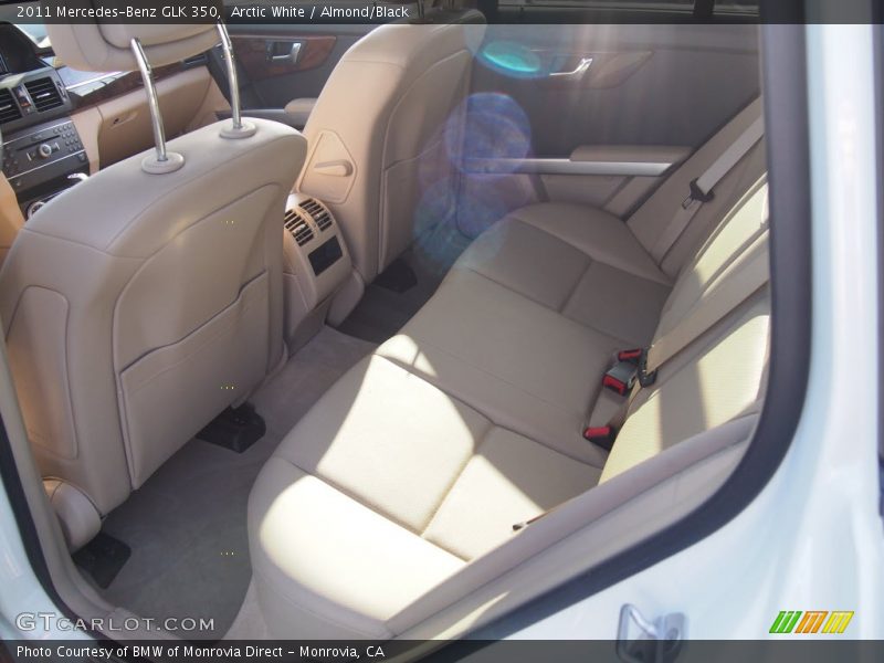 Arctic White / Almond/Black 2011 Mercedes-Benz GLK 350