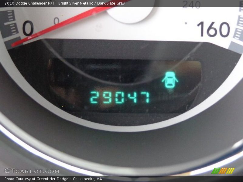 Bright Silver Metallic / Dark Slate Gray 2010 Dodge Challenger R/T
