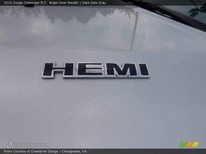 Bright Silver Metallic / Dark Slate Gray 2010 Dodge Challenger R/T