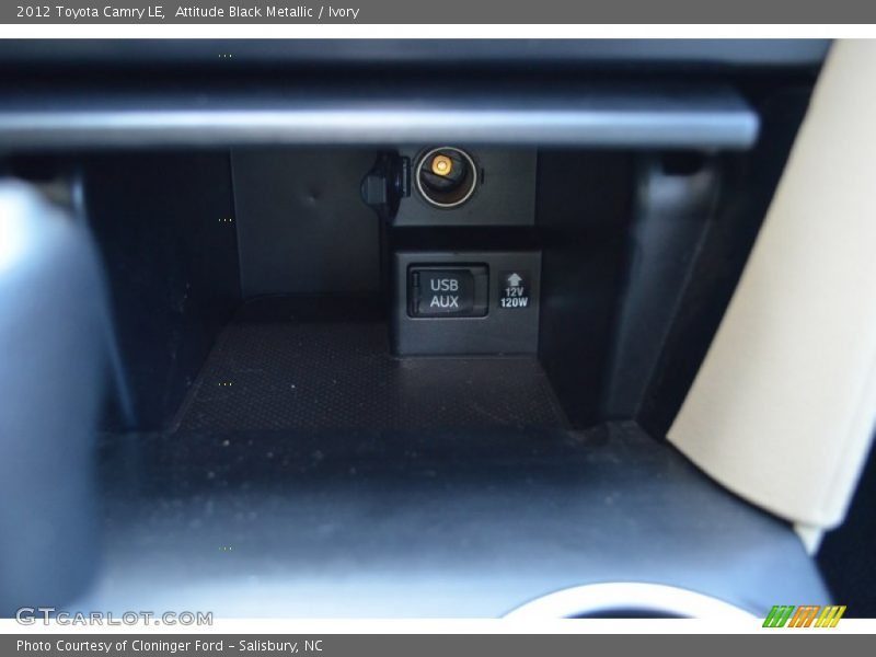 Attitude Black Metallic / Ivory 2012 Toyota Camry LE