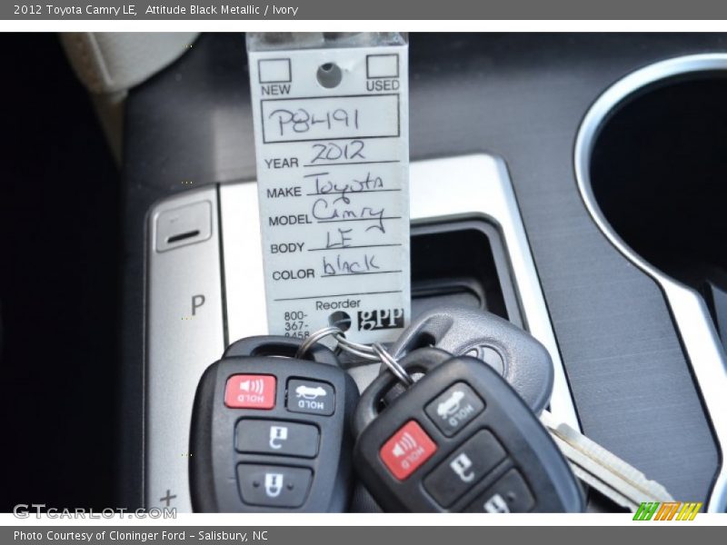 Attitude Black Metallic / Ivory 2012 Toyota Camry LE