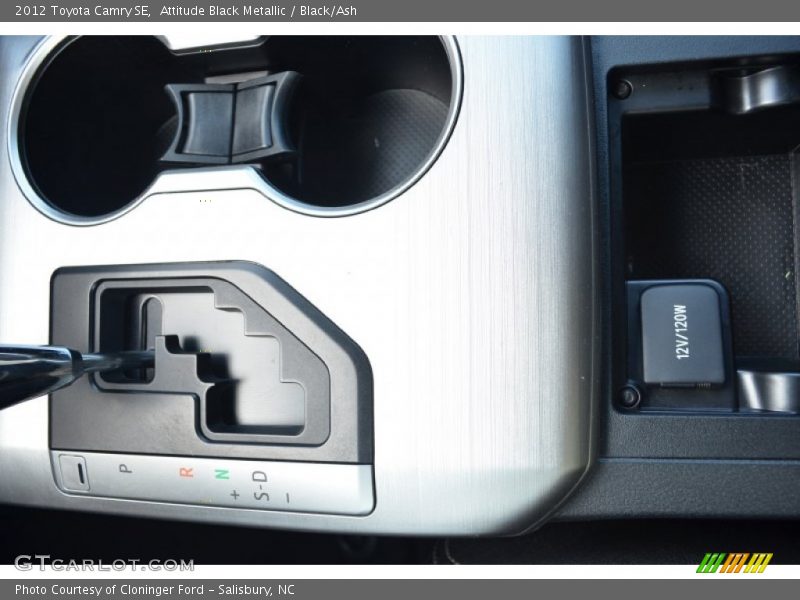 Attitude Black Metallic / Black/Ash 2012 Toyota Camry SE