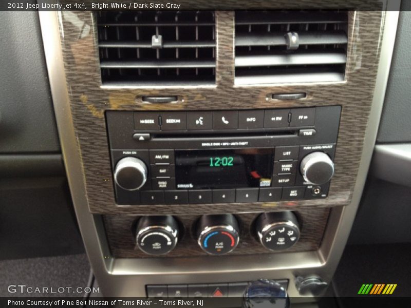 Bright White / Dark Slate Gray 2012 Jeep Liberty Jet 4x4
