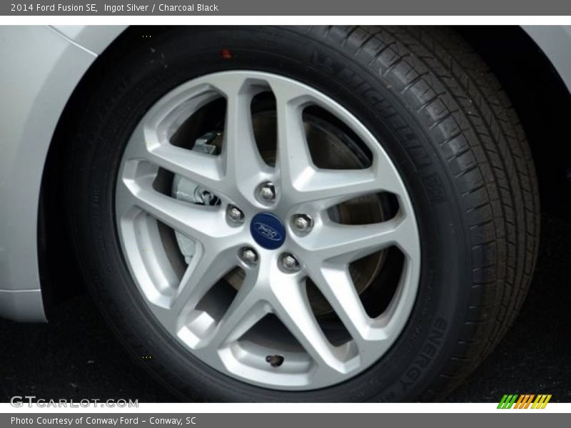 Ingot Silver / Charcoal Black 2014 Ford Fusion SE
