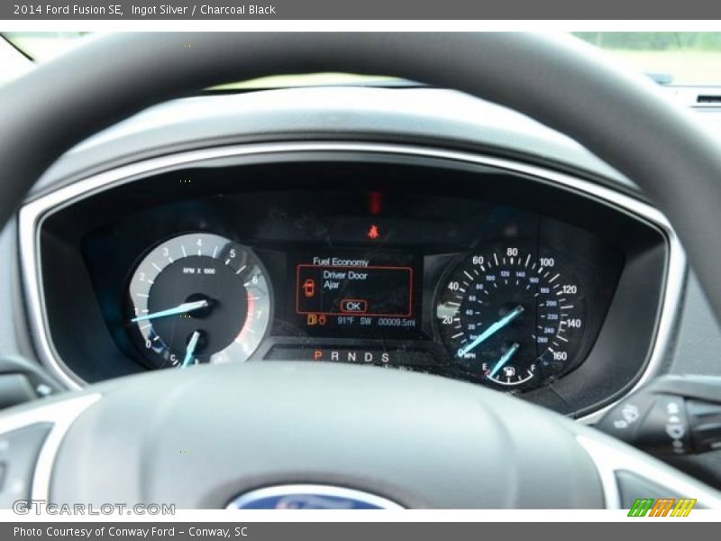 Ingot Silver / Charcoal Black 2014 Ford Fusion SE