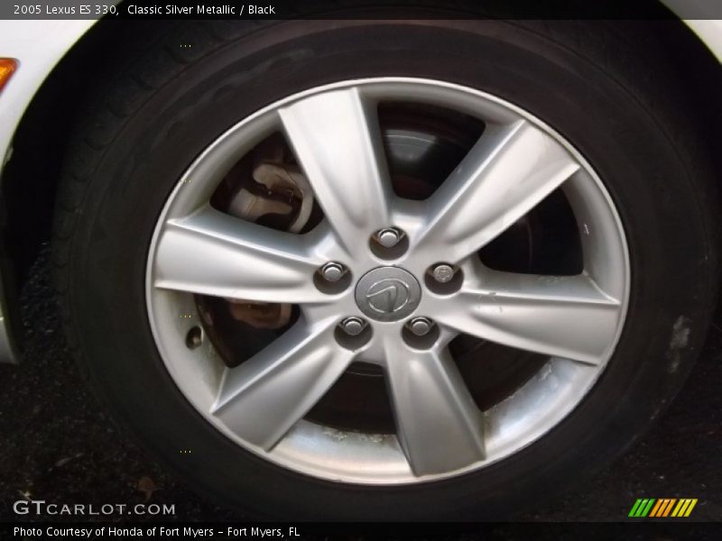 Classic Silver Metallic / Black 2005 Lexus ES 330