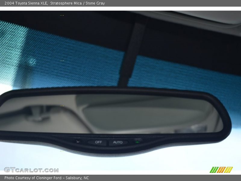 Stratosphere Mica / Stone Gray 2004 Toyota Sienna XLE