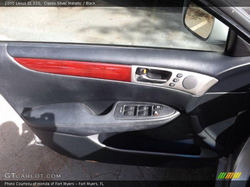 Classic Silver Metallic / Black 2005 Lexus ES 330