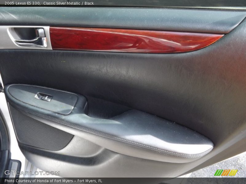 Classic Silver Metallic / Black 2005 Lexus ES 330
