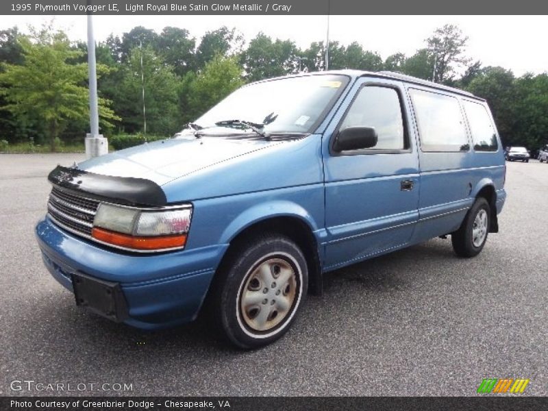 Light Royal Blue Satin Glow Metallic / Gray 1995 Plymouth Voyager LE