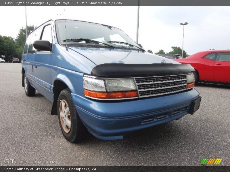 Light Royal Blue Satin Glow Metallic / Gray 1995 Plymouth Voyager LE