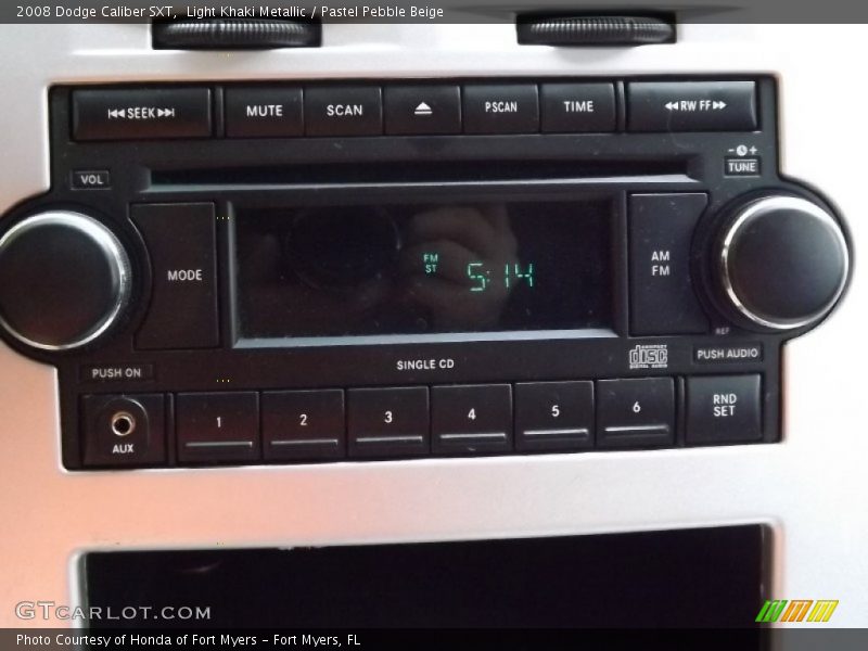 Light Khaki Metallic / Pastel Pebble Beige 2008 Dodge Caliber SXT