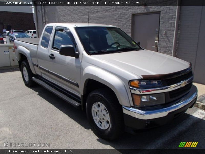 Silver Birch Metallic / Medium Dark Pewter 2005 Chevrolet Colorado Z71 Extended Cab 4x4