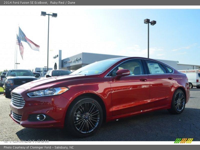 Ruby Red / Dune 2014 Ford Fusion SE EcoBoost