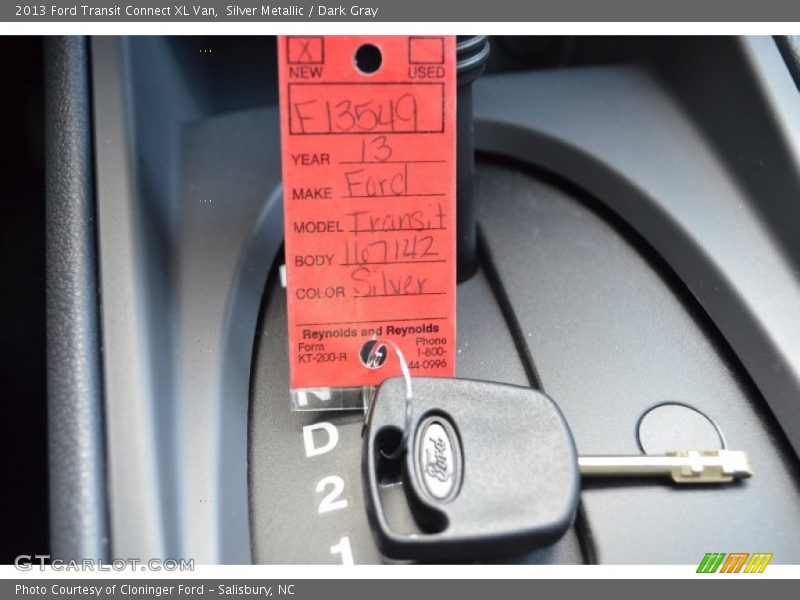 Silver Metallic / Dark Gray 2013 Ford Transit Connect XL Van