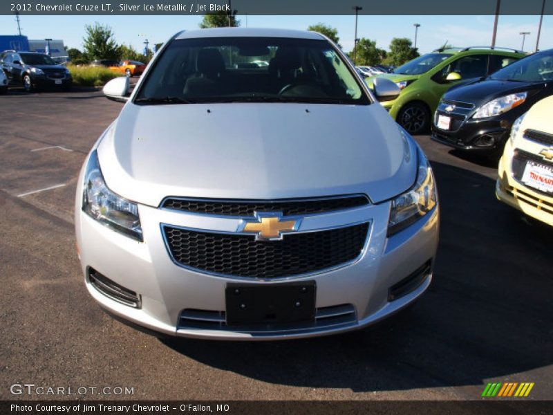 Silver Ice Metallic / Jet Black 2012 Chevrolet Cruze LT