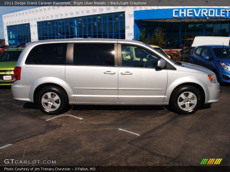 Bright Silver Metallic / Black/Light Graystone 2011 Dodge Grand Caravan Mainstreet