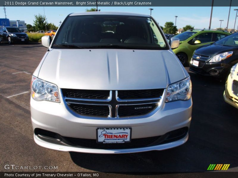 Bright Silver Metallic / Black/Light Graystone 2011 Dodge Grand Caravan Mainstreet