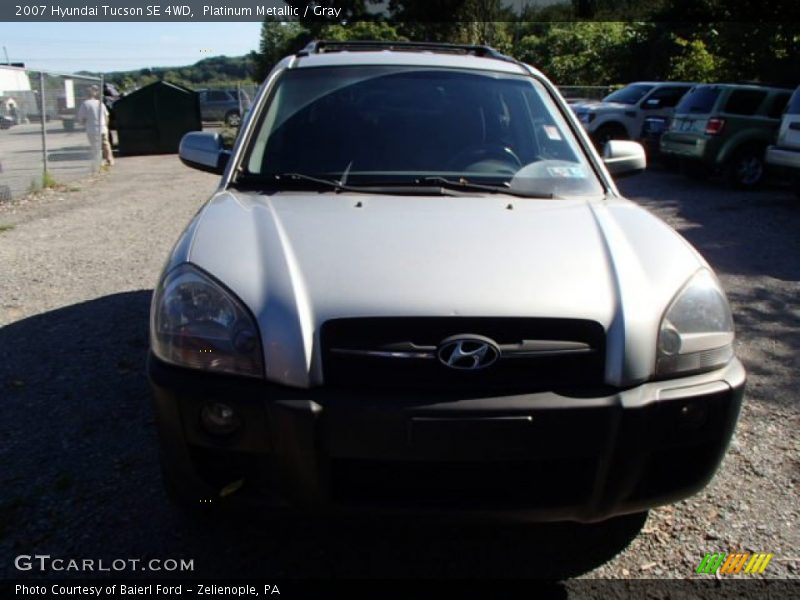 Platinum Metallic / Gray 2007 Hyundai Tucson SE 4WD