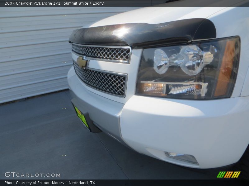 Summit White / Ebony 2007 Chevrolet Avalanche Z71