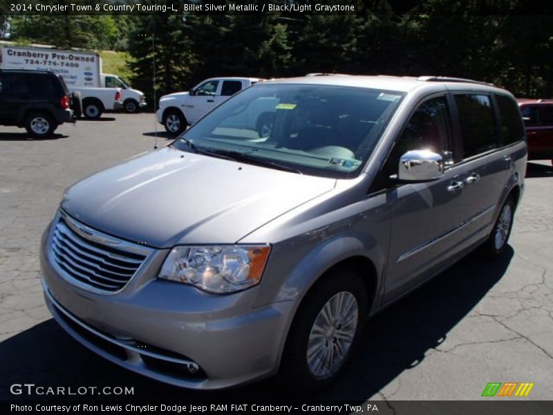 Billet Silver Metallic / Black/Light Graystone 2014 Chrysler Town & Country Touring-L