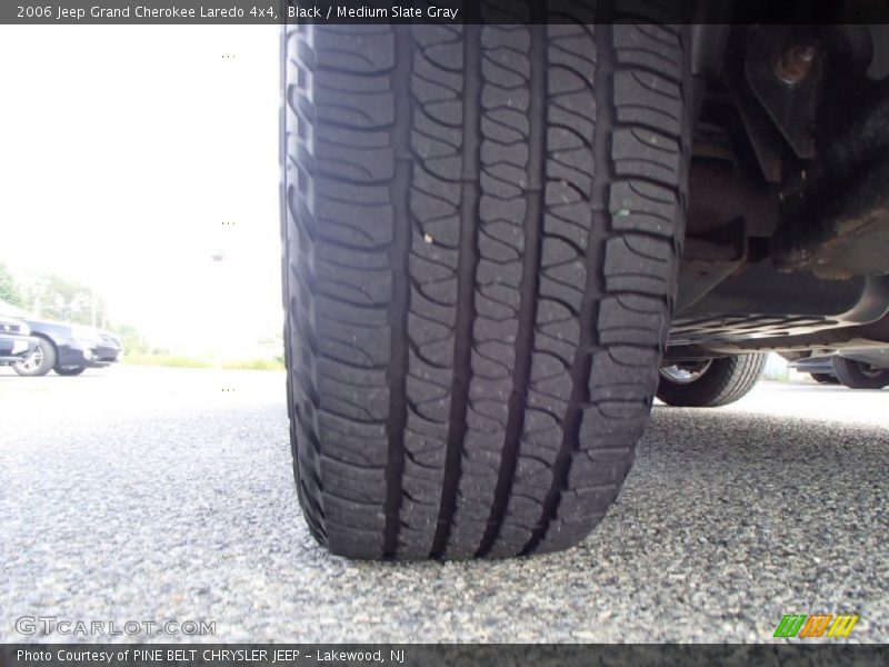 Black / Medium Slate Gray 2006 Jeep Grand Cherokee Laredo 4x4