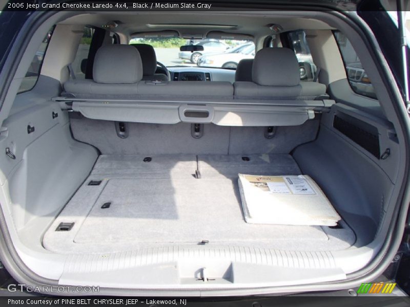 Black / Medium Slate Gray 2006 Jeep Grand Cherokee Laredo 4x4