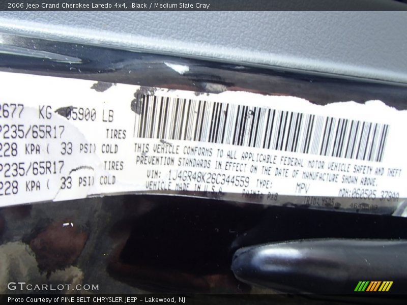 Black / Medium Slate Gray 2006 Jeep Grand Cherokee Laredo 4x4