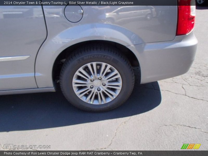 Billet Silver Metallic / Black/Light Graystone 2014 Chrysler Town & Country Touring-L