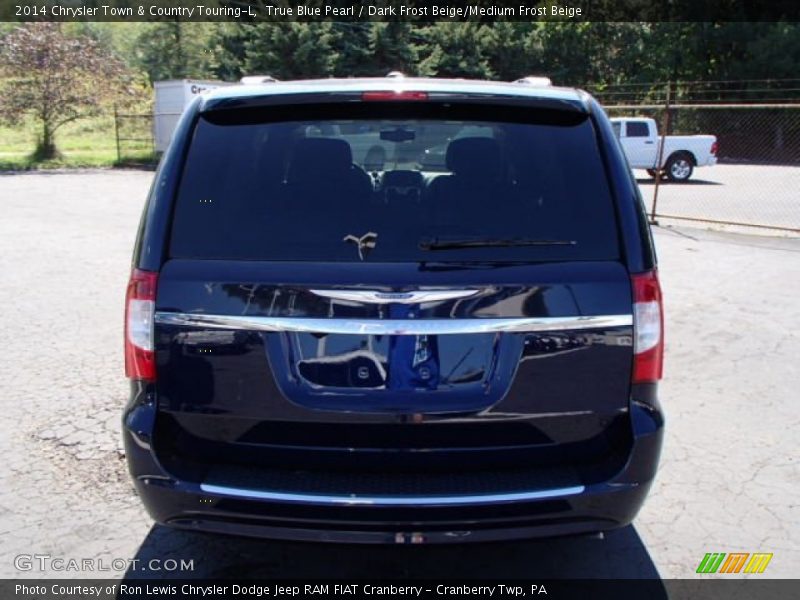 True Blue Pearl / Dark Frost Beige/Medium Frost Beige 2014 Chrysler Town & Country Touring-L