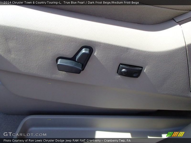True Blue Pearl / Dark Frost Beige/Medium Frost Beige 2014 Chrysler Town & Country Touring-L