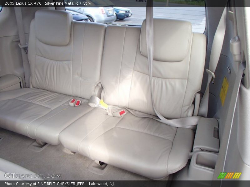 Silver Pine Metallic / Ivory 2005 Lexus GX 470