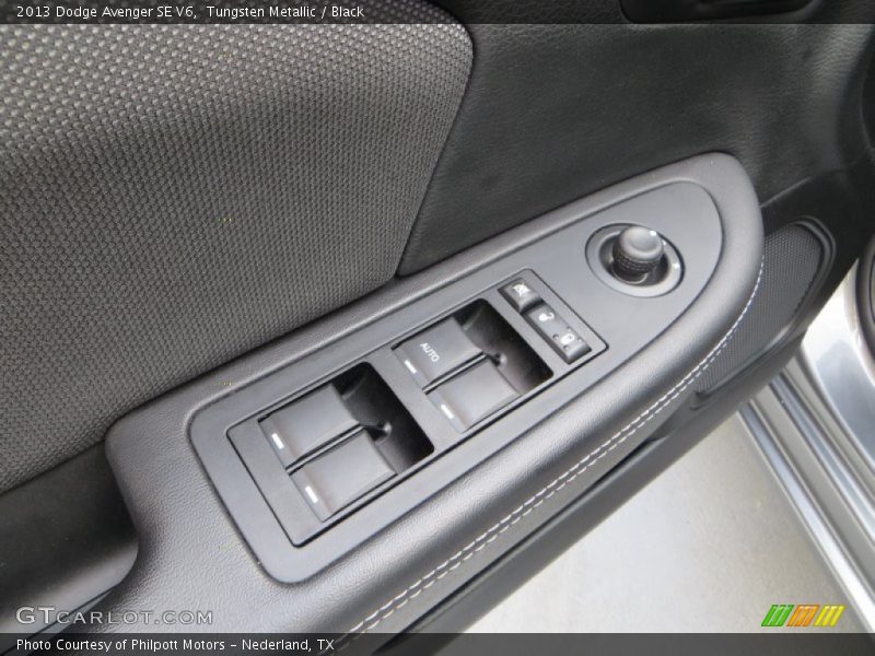 Tungsten Metallic / Black 2013 Dodge Avenger SE V6