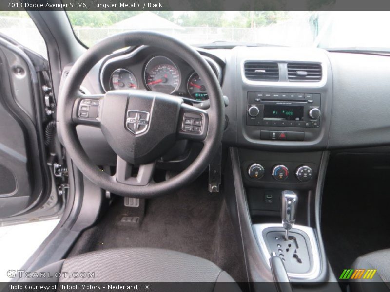 Tungsten Metallic / Black 2013 Dodge Avenger SE V6