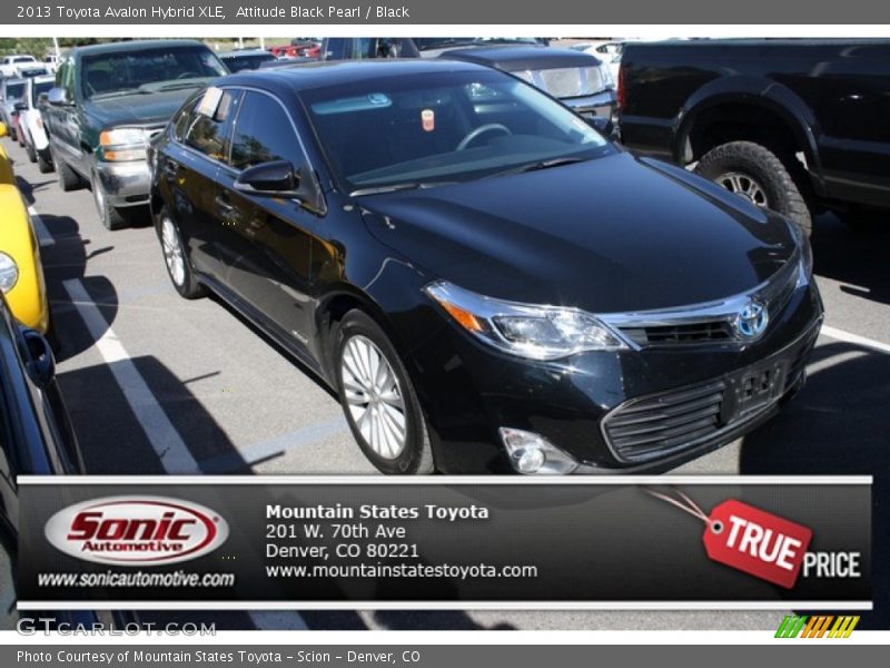 Attitude Black Pearl / Black 2013 Toyota Avalon Hybrid XLE