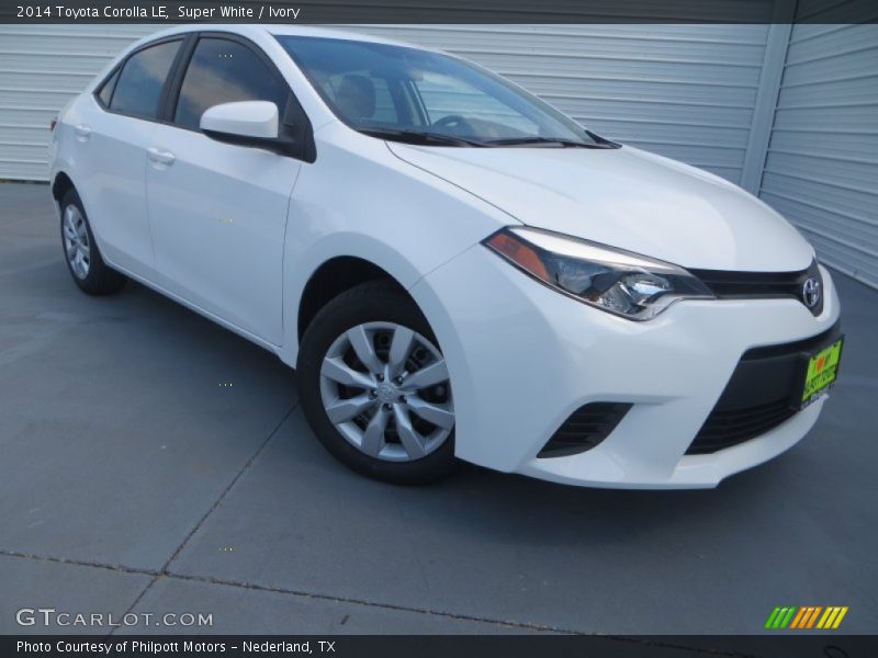 Super White / Ivory 2014 Toyota Corolla LE