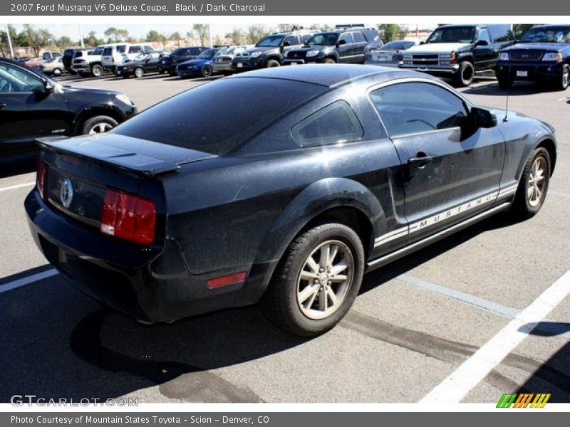 Black / Dark Charcoal 2007 Ford Mustang V6 Deluxe Coupe