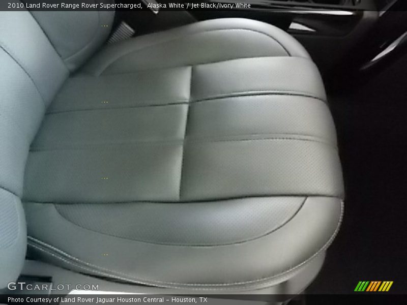 Alaska White / Jet Black/Ivory White 2010 Land Rover Range Rover Supercharged