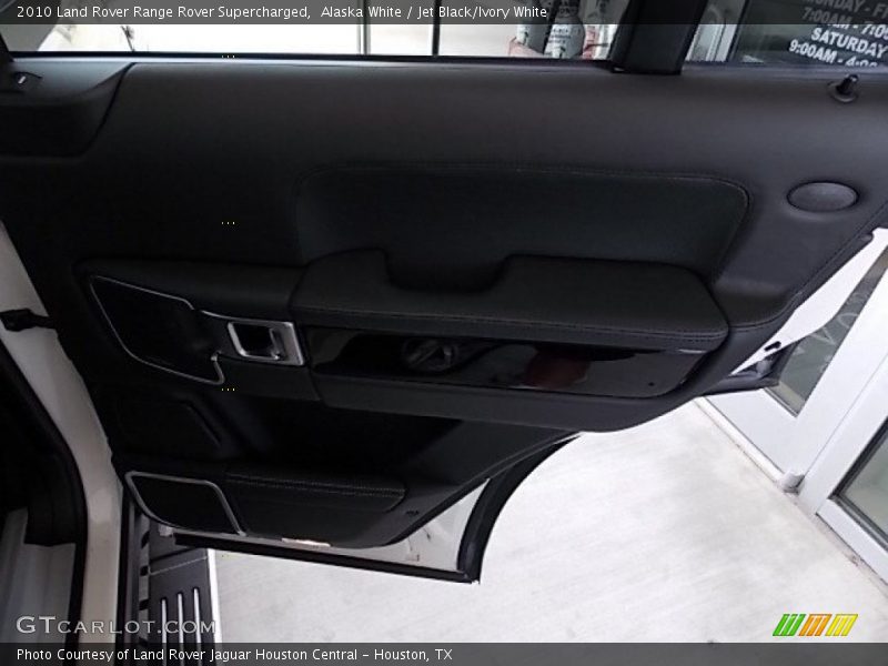Alaska White / Jet Black/Ivory White 2010 Land Rover Range Rover Supercharged
