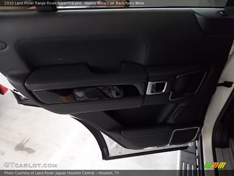 Alaska White / Jet Black/Ivory White 2010 Land Rover Range Rover Supercharged