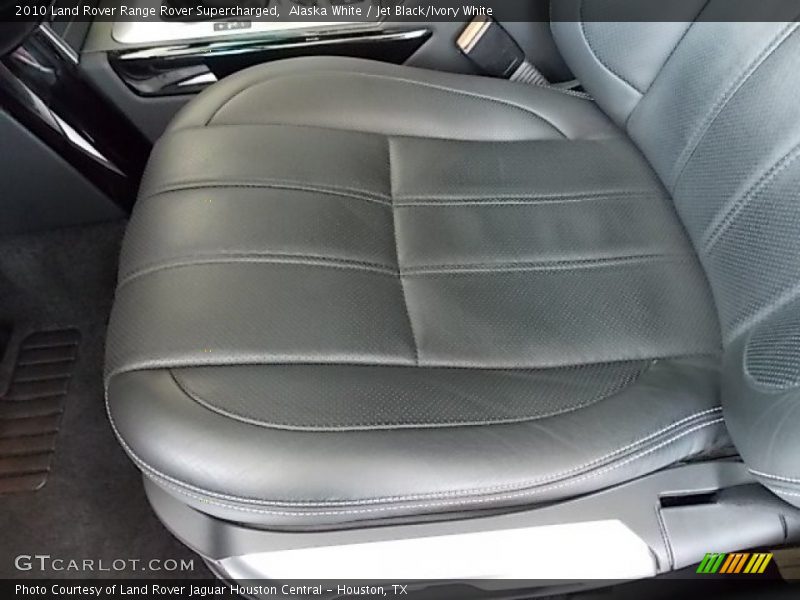 Alaska White / Jet Black/Ivory White 2010 Land Rover Range Rover Supercharged